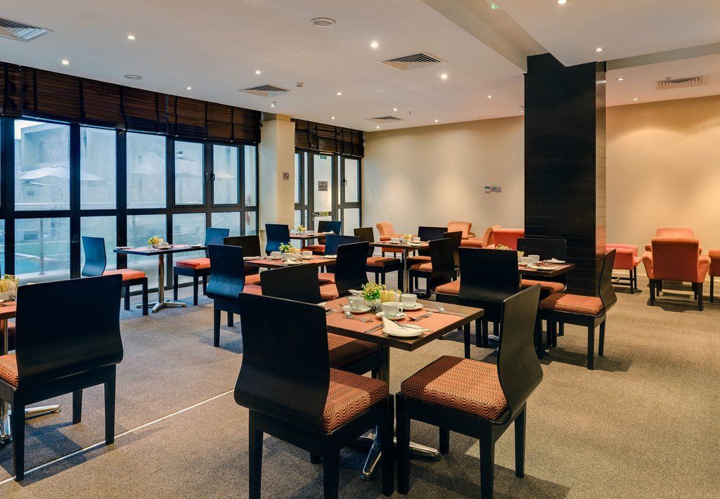 Protea Hotel By Marriott Ikeja Select Lagos Exterior foto
